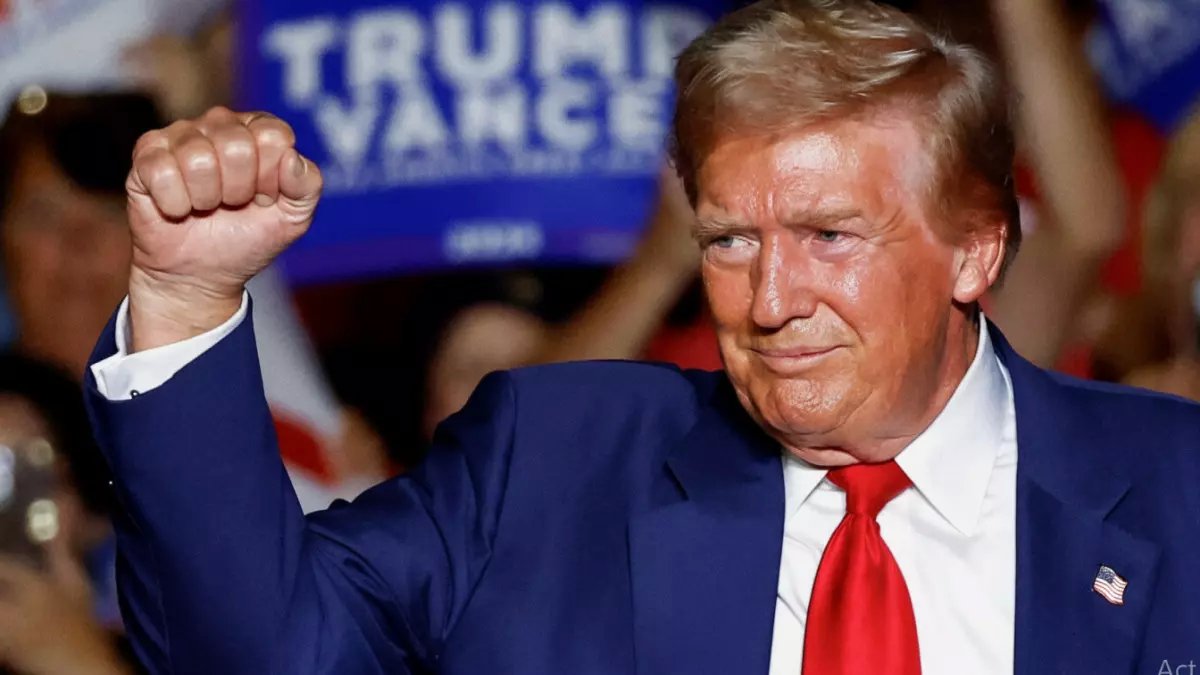 عاجل: ترامب يفجر مفاجأة صادمة - القوات الأمريكية تدمر مصانع إيران أسرع من المتوقع!