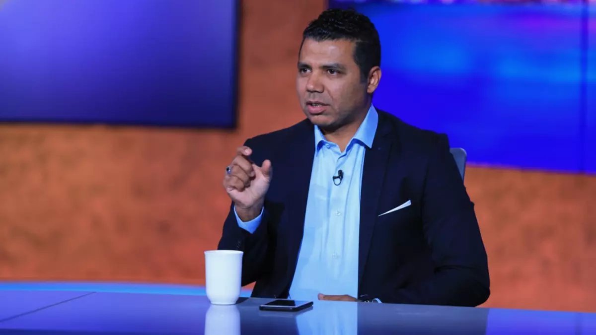 عاجل: أحمد أبو مسلم يفتح النار 🔥 انتقادات صادمة لـ توروب وتفاوت الرواتب… هل انتهى زمن أمجاد الأهلي؟