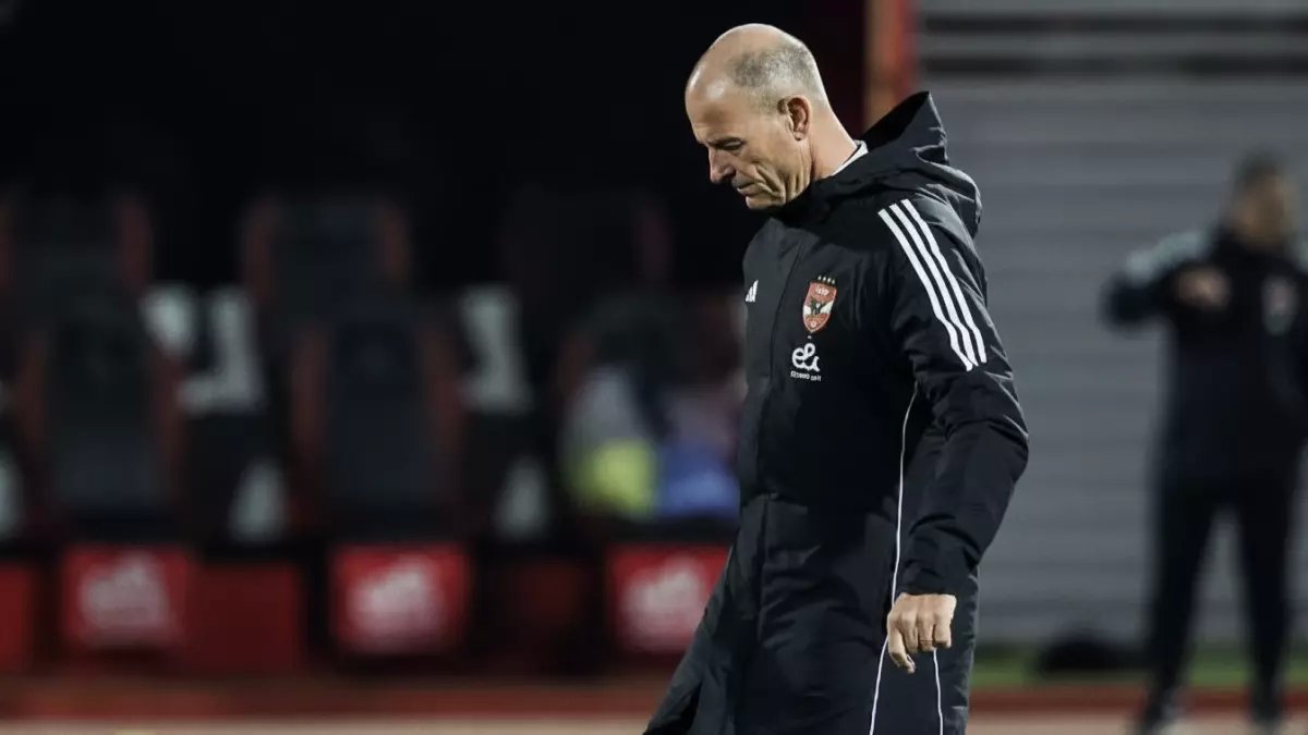 عاجل: عامر العمايرة ينفجر غضباً ويوجه صفعة نارية للأهلي... 'حرام عليكم دا أفضل نادي في إفريقيا!'