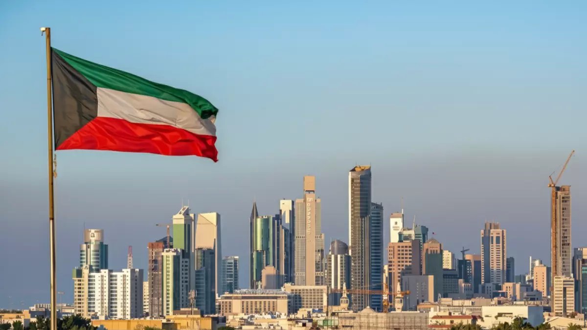 دولة تعلن عن 'راحة' لمواطنيها والمقيمين.. المفاجأة أن 'الوزارة الداخلية' منحت آلاف الدولارات و'100% إعفاء'!