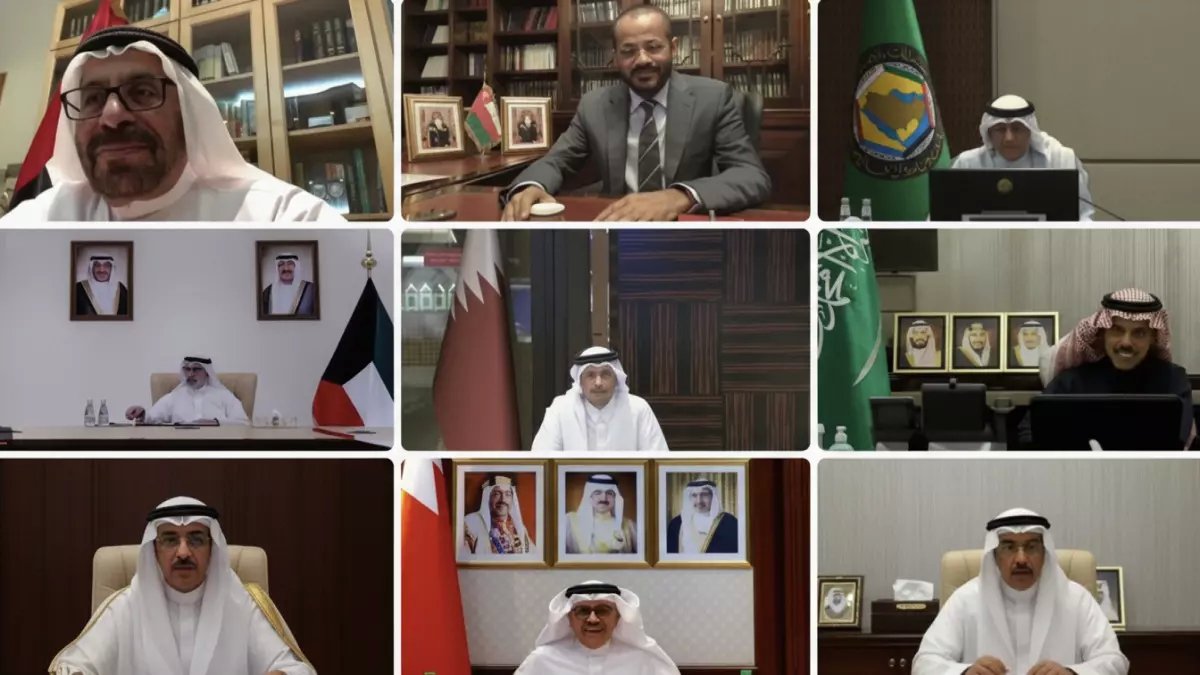 عاجل: ولي العهد يدين إيران ويؤكد حق الرد - الدفاعات السعودية تحبط الهجمات بنجاح باهر!