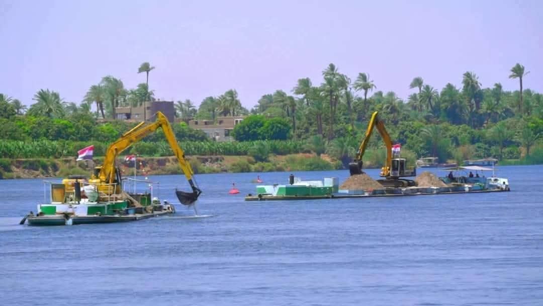 النقل تدعو القطاع الخاص للاستثمار في الشريان الأزرق