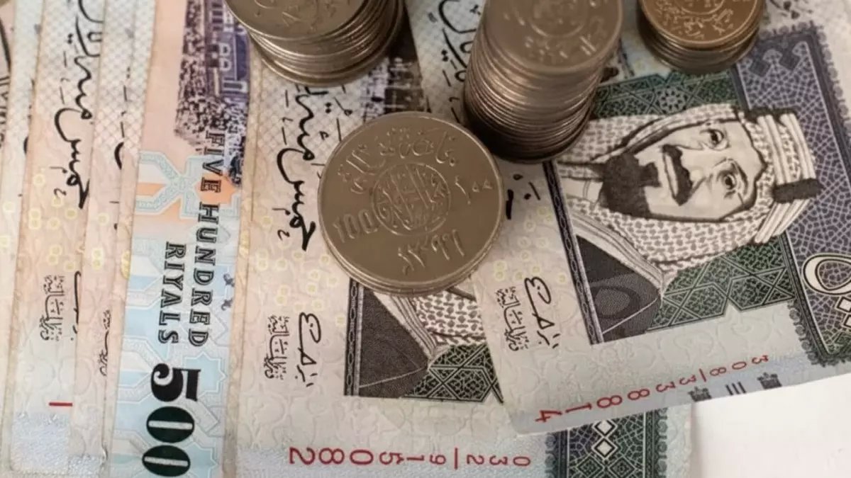 عاجل: انهيار مؤشر الدولار عالمياً بـ 0.44%… هل يرتفع الريال السعودي أمام باقي العملات؟