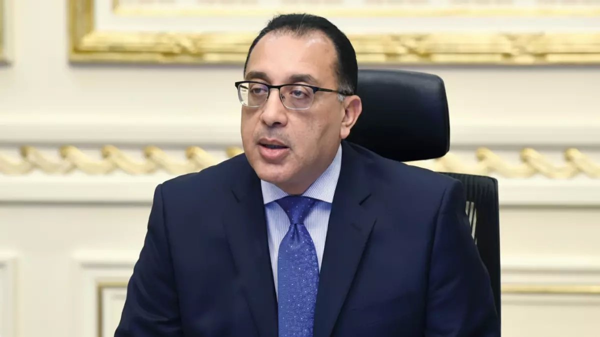 عاجل: مدبولي يعلن رسمياً 5 أيام إجازة متواصلة لعيد الفطر 2026... موعد استثنائي يسعد الملايين!