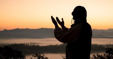 دعاء اليوم الثانى والعشرين من رمضان.. اللهم افتح لي فيه أبواب فضلك