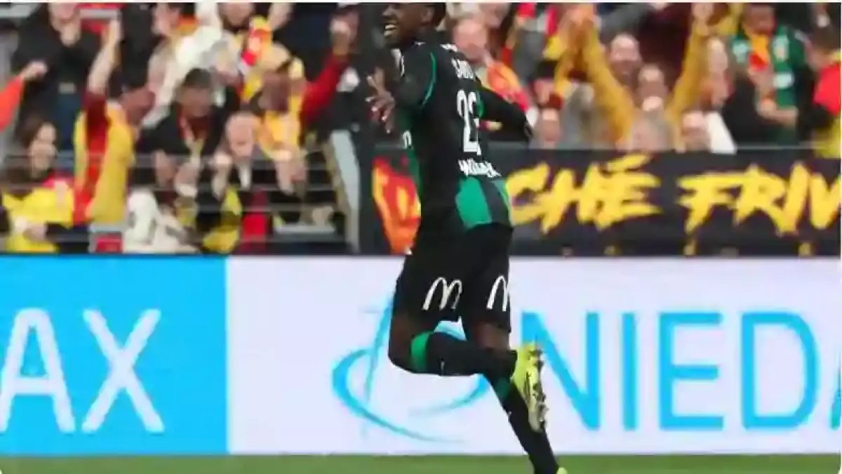 عاجل: الهلال يحسم صفقة دهل رسمياً في قفزة استراتيجية… هل هذا التعاقد المحلي هو الرابط المفقود لتحقيق حلم الثلاثية القارية؟