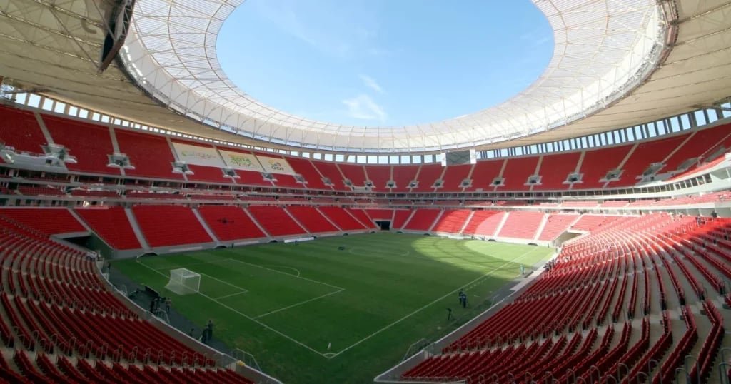 ملعب ناسيونال ماني جارينشا 