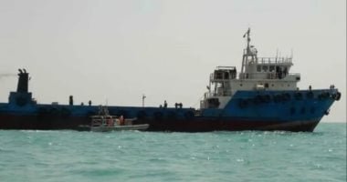 الحرس الثورى الإيرانى يستهدف ناقلة نفط أمريكية وتحذيرات من أزمة وقود