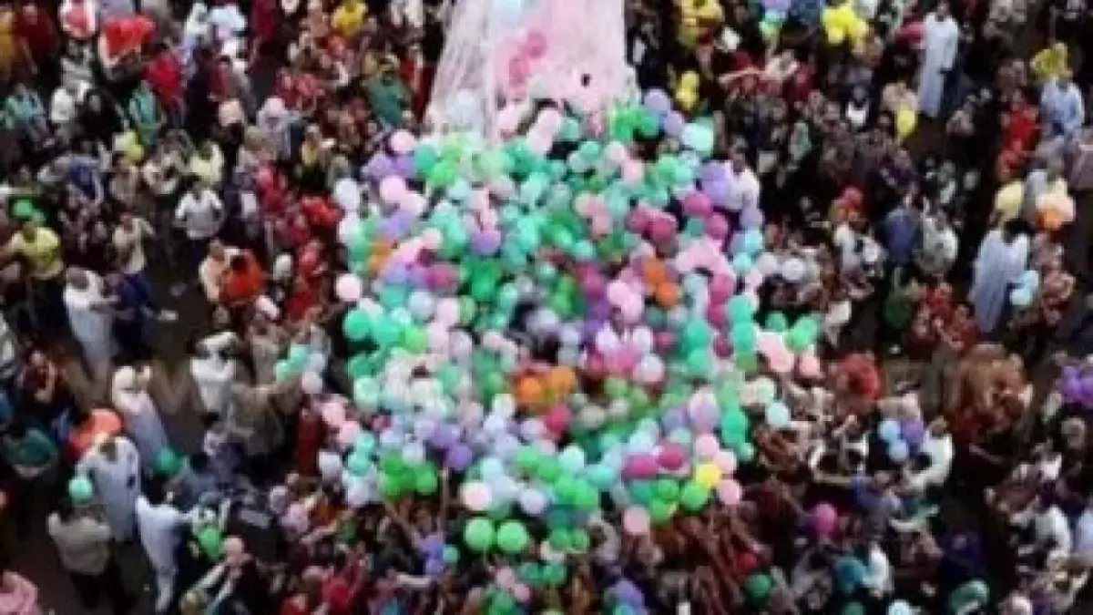 عاجل: 5 أيام مدفوعة الأجر إجازة عيد الفطر في مصر... مدبولي يحدد الموعد رسمياً!