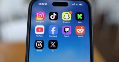 المكسيك تدرس تقييد وصول الأطفال للسوشيال ميديا لحماية صحتهم النفسية