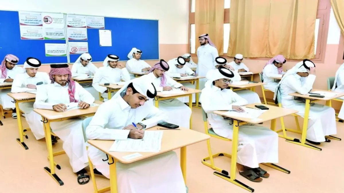 عاجل: قطر تؤجل امتحانات منتصف الفصل أسبوعين كاملين... الطلاب وأولياء الأمور في حالة ارتياح!