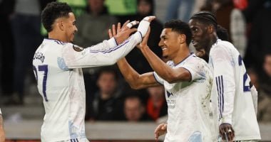 ليل ضد أستون فيلا.. الفيلانز يخطف فوزًا ثمينًا في ذهاب ثمن نهائي الدوري الأوروبي