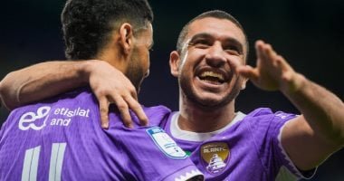 رامي ربيعة يقود العين لاعتلاء صدارة الدوري الإماراتي بثنائية ضد الوصل