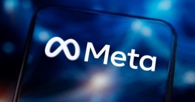 بلومبرج: ميتا توقف العمل فى مشروع كابلات ضخمة فى الخليج جراء الحرب