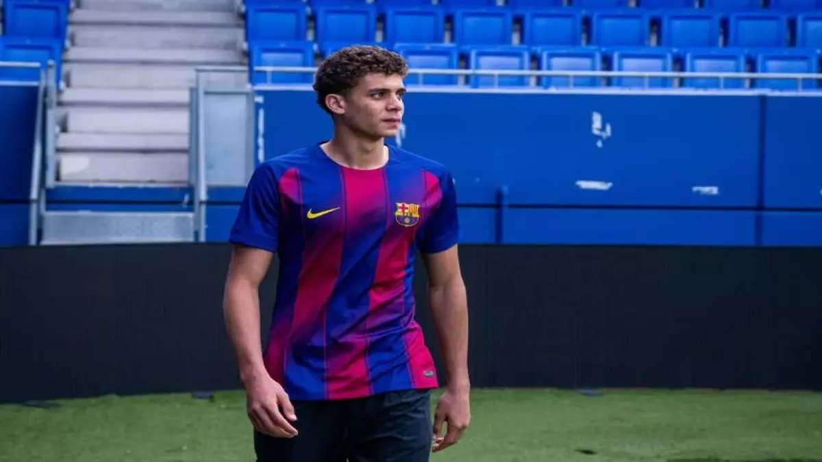 عاجل: حمزة عبدالكريم يقود برشلونة للنهائي ويرسل رسالة نارية - هل يحصل على العقد الدائم؟