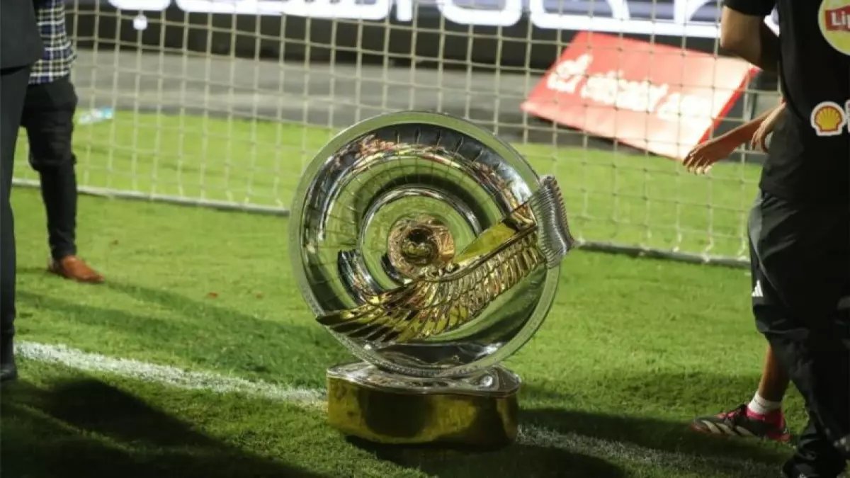 عاجل: الزمالك يصطدم بالمصري والأهلي يواجه سيراميكا… 3 أبريل انطلاق معركة التتويج التاريخية!