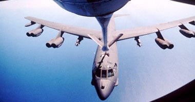 مقتل 4 أمريكيين وفقدان 2 آخرين في تحطم طائرة تزويد بالوقود فوق العراق