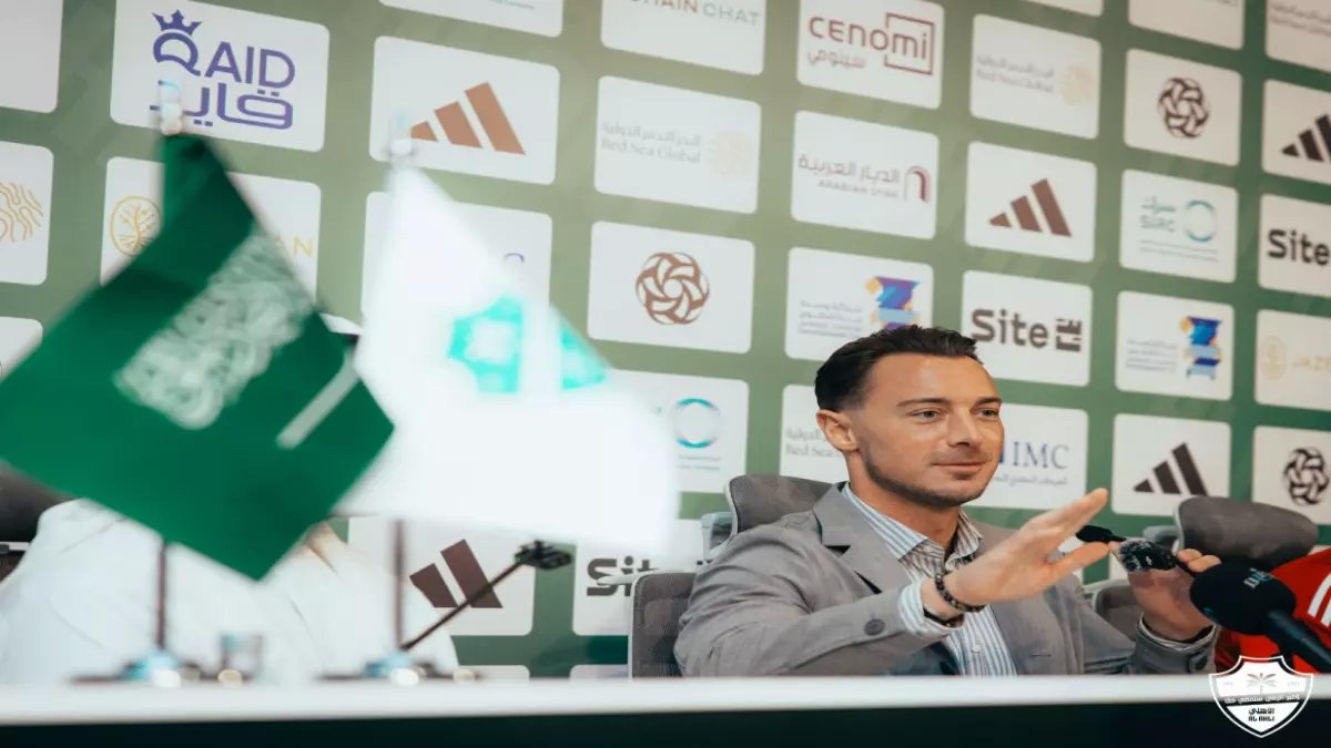 عاجل: ياييسله يكشف سر هيمنته على القادسية في 6 مواجهات نارية - النتيجة الصادمة 5-1!