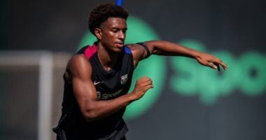 غموض مستقبل بالدي مع برشلونة