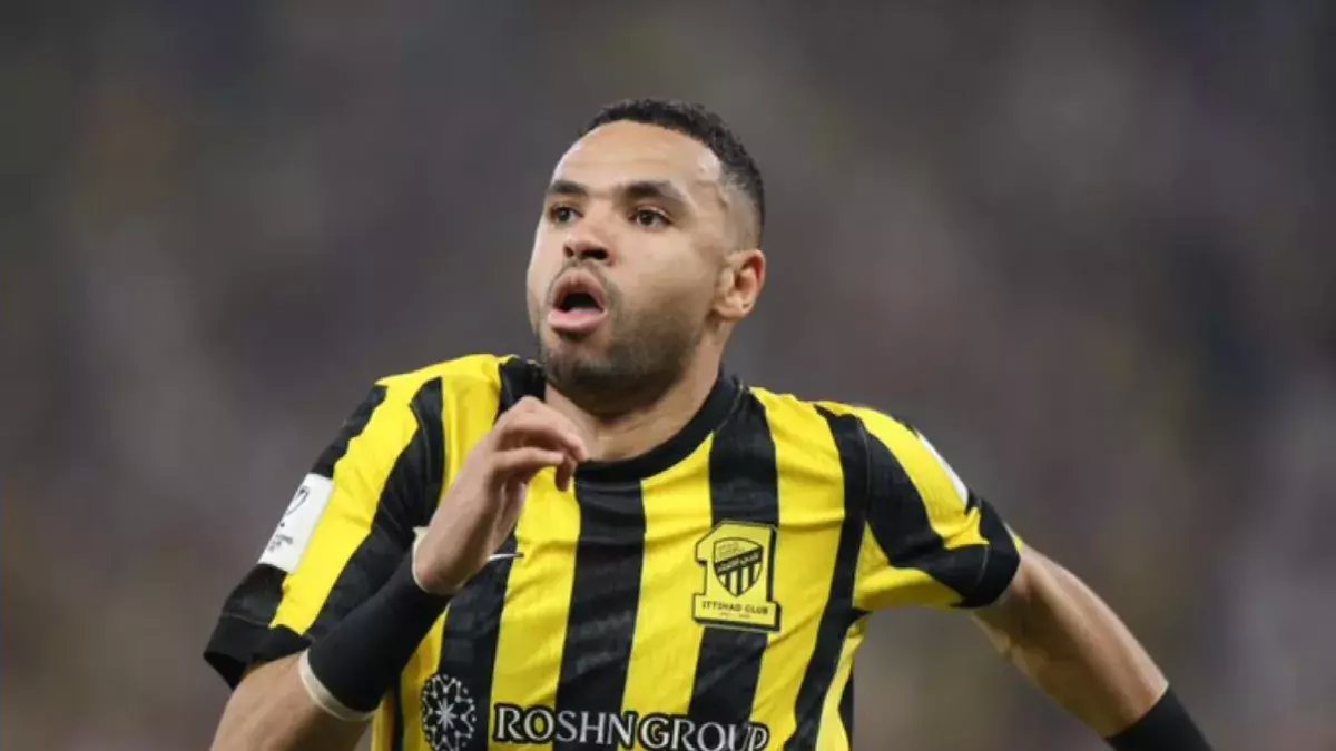 عاجل: النصيري يشعل دوري روشن بهدف صاروخي... الاتحاد يسحق الرياض والجماهير في هستيريا!