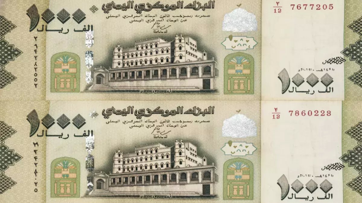 صادم: اليمنيون يدفعون 6 أضعاف السعر العالمي للدولار... والأسوأ قادم قبل العيد!