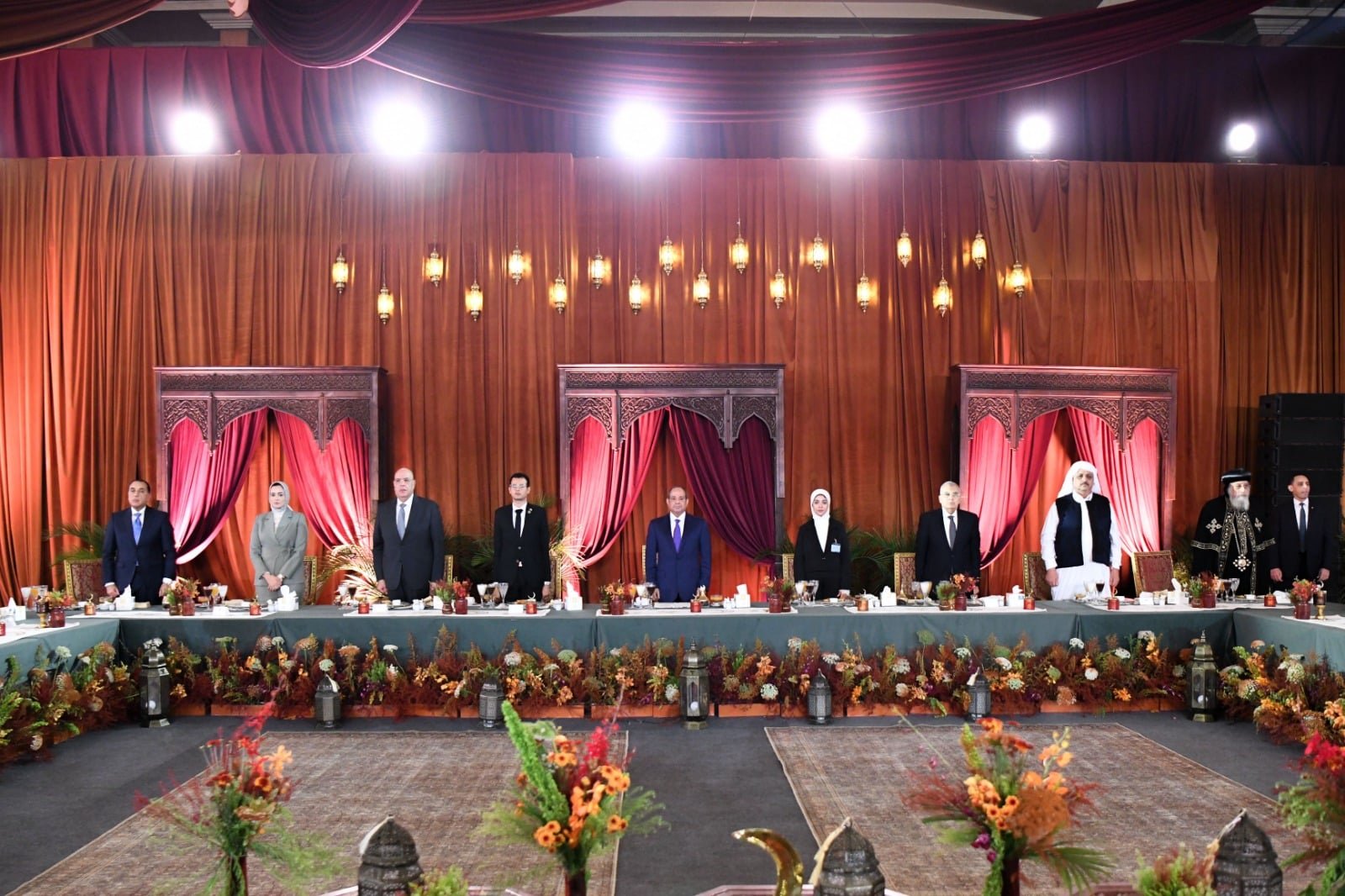 الرئيس عبد الفتاح السيسي، اليوم، في حفل إفطار الأسرة المصرية  (6)