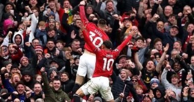 مانشستر يونايتد يضرب أستون فيلا 3-1 وينفرد بثالث ترتيب الدوري الإنجليزي