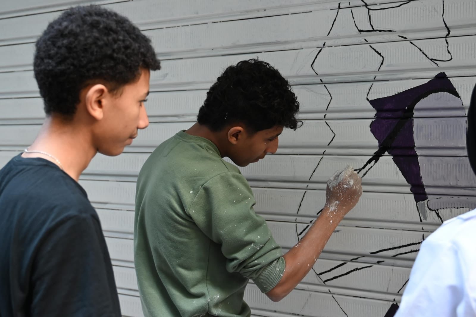 استعدادات ضخمة لمائدة شباب فيصل (2)