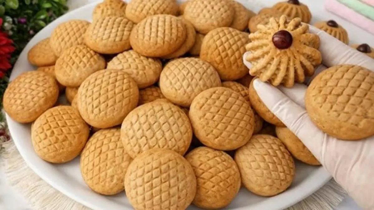 عاجل: انهيار غير مسبوق في أسعار الكحك والبسكويت قبل العيد… إليكم القائمة الكاملة من "العبد" و"إيتوال" و"هايبر وان"!