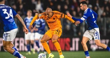 كومو يهزم روما 2-1 ويعزز تواجده فى المربع الذهبى بالدورى الإيطالى