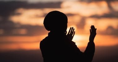 دعاء اليوم السادس والعشرين من رمضان.. اللهم اهدنى فيه لعمل الأبرار