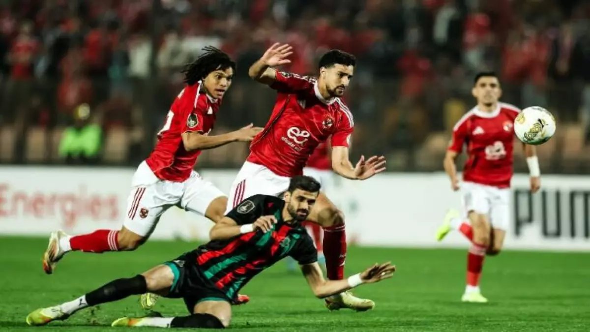 بعد 60 دقيقة حاسمة.. تعادل تاريخي بين الأهلي والترجي يقلب موازين الصدارة الأفريقية - تفاصيل المواجهة النارية!