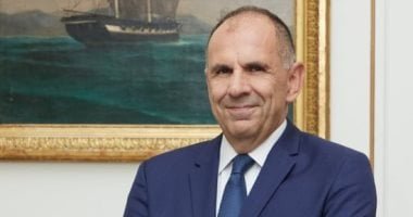 وزير خارجية اليونان: لا نعتزم التدخل فى الحرب بالشرق الأوسط.