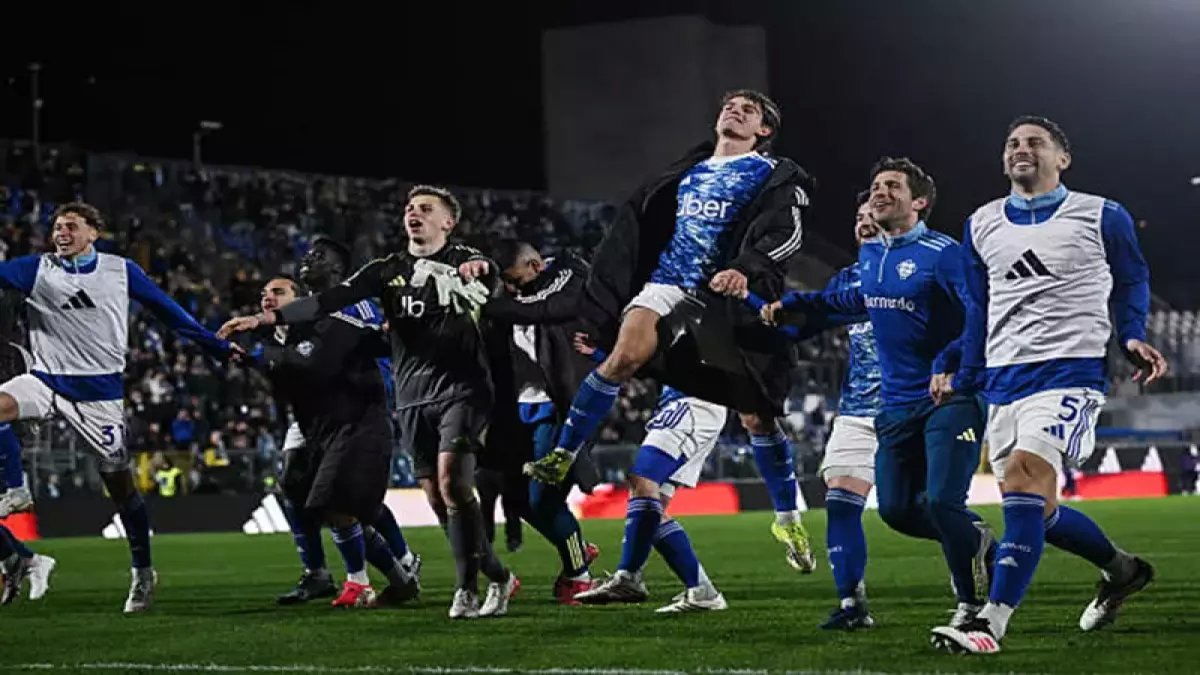 عاجل: رسميًا.. الدوري السعودي يغري ماركوس تورام بعرض صادم! هل يغادر إنتر ميلان نهائيًا؟