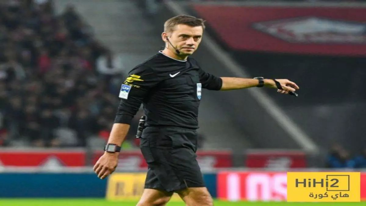 عاجل: الحكم "الخطير" توربان يدير الكلاسيكو الأوروبي... 40 ركلة جزاء و13 طرد في سجله المثير!