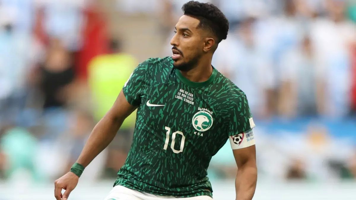 عاجل: حل صادم لأزمة الهلال الخطيرة - خبراء يكشفون السر وراء تضارب هيرنانديز والدوسري!