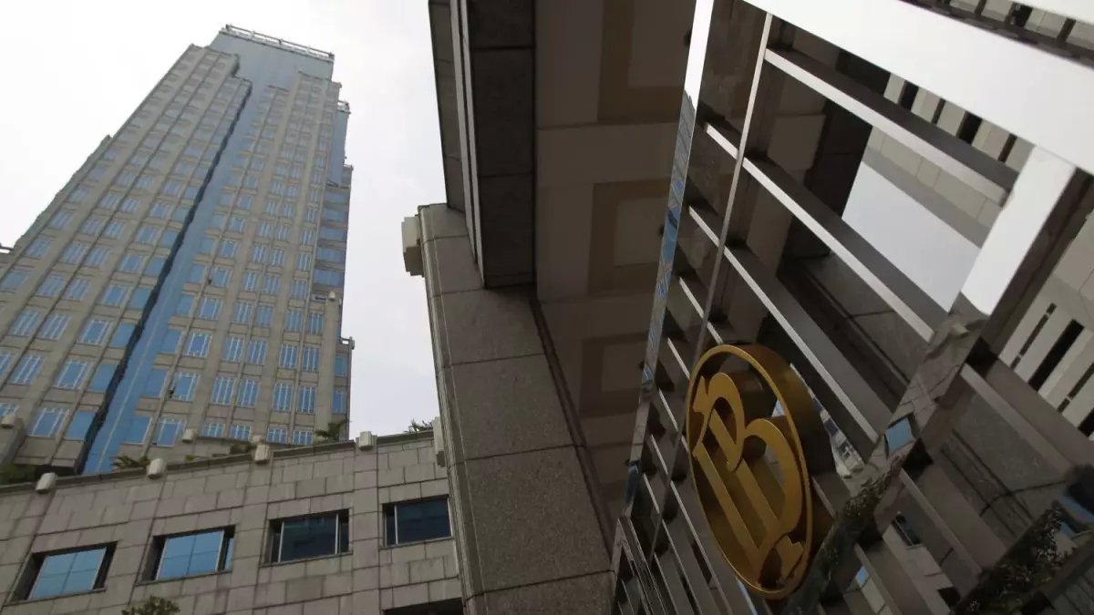 عاجل: إندونيسيا تجمد أسعار الفائدة عند 4.75% وسط مخاوف "كارثية" من تداعيات حرب إيران!