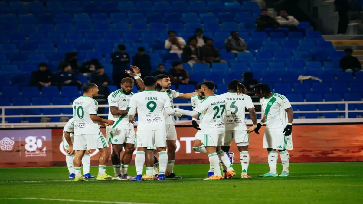 شاهد: التشكيل النهائي الصادم للأهلي ضد الهلال في كلاسيكو نصف النهائي!