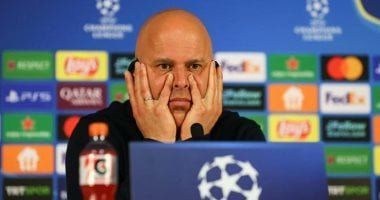 سلوت: إيزاك لن يكون متاحًا أمام جالاتا سراي.. وكوناتي جاهز بنسبة 100%