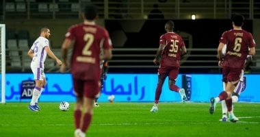 الوحدة ضد العين.. تعادل سلبي وكودجو يهدر ركلة جزاء في الشوط الأول