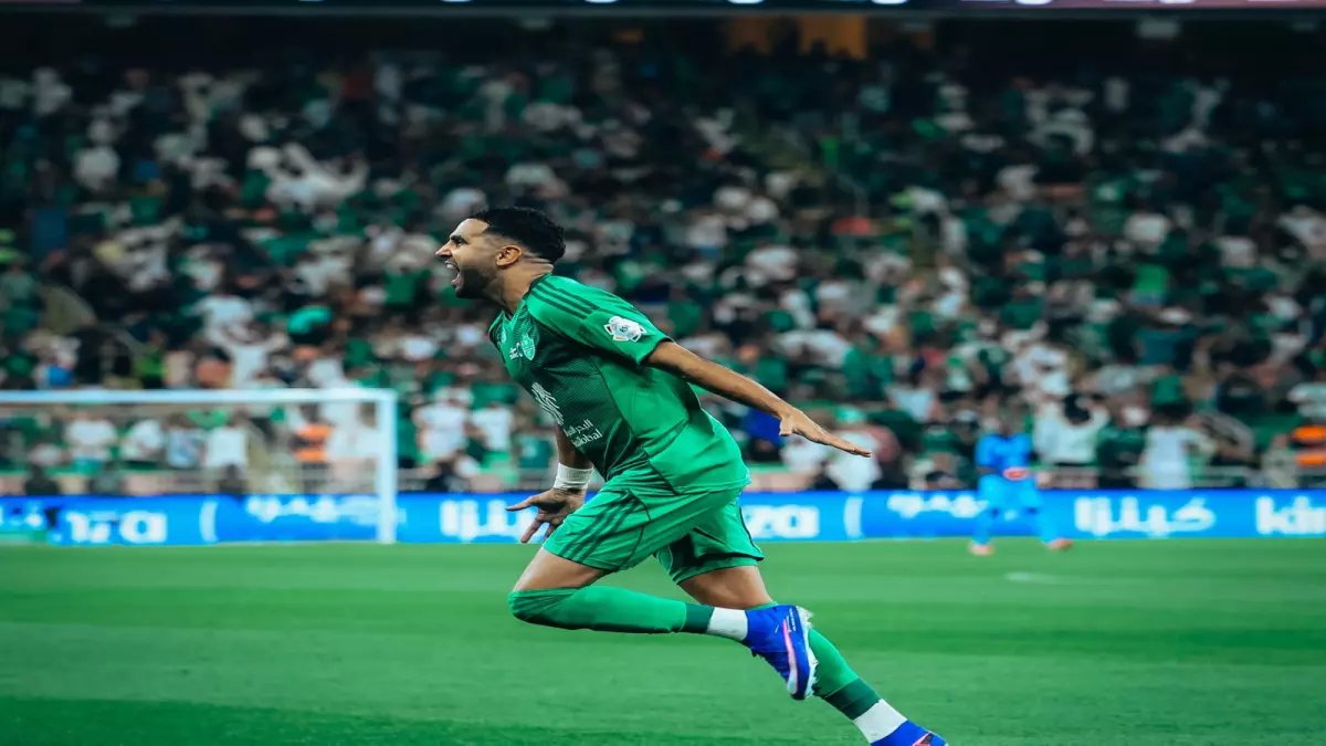 عاجل: صراع ناري بين أقوى هجوم وأصلب دفاع في السعودية.. من يصل للنهائي؟