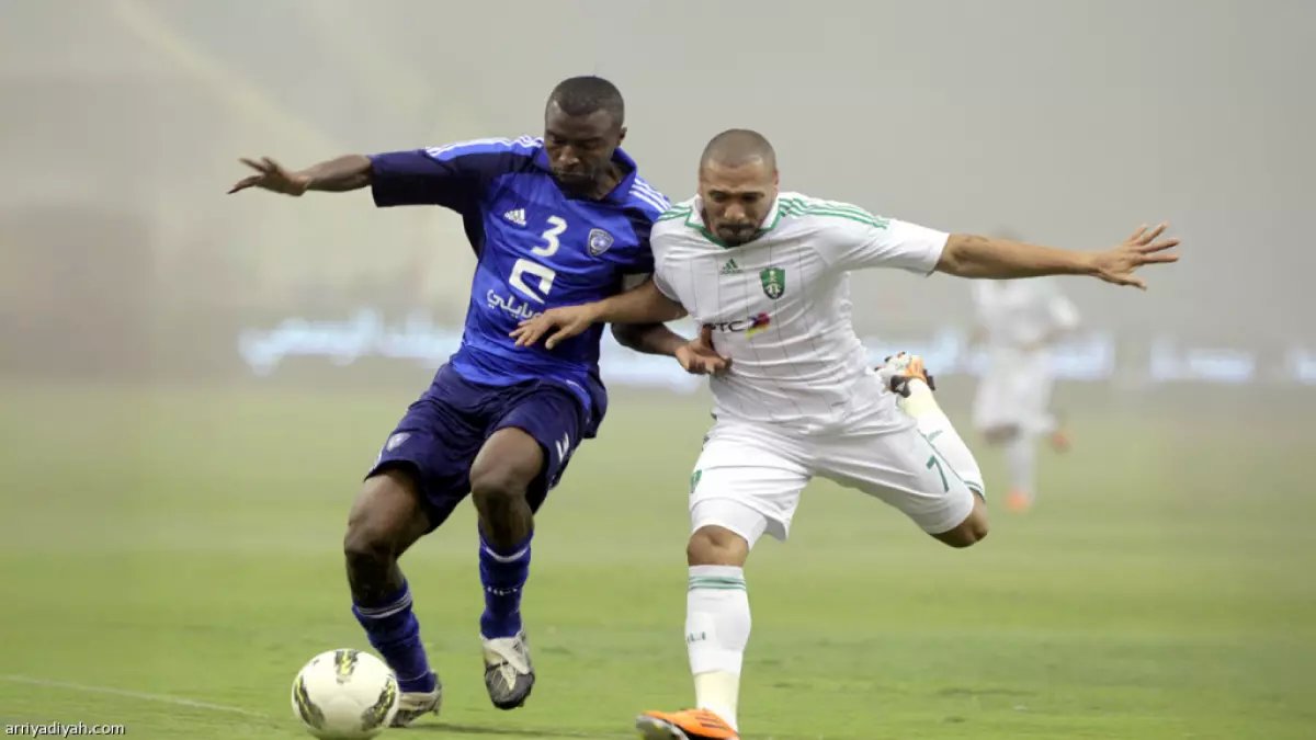 عاجل: كلاسيكو ناري الليلة... هل يكسر الهلال عقدة الأهلي التاريخية في أنصاف النهائي؟