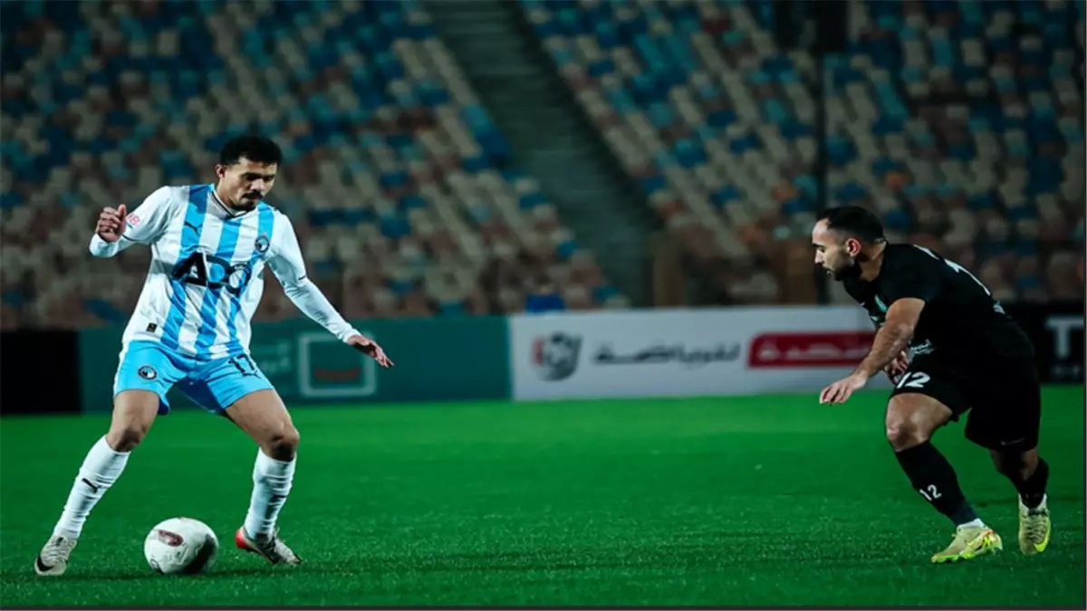 عاجل: بيراميدز يسحق بتروجت ويحجز مقعد الذهب... لكن صدمة محمد حمدي تُفزع الجماهير!