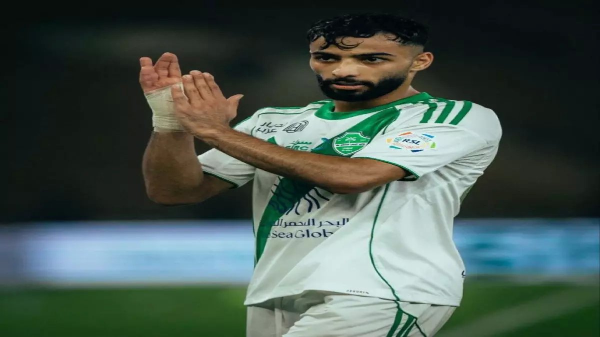 صدمة قبل الكلاسيكو! الأهلي يفقد نجمه بعملية جراحية عاجلة قبل 24 ساعة من موقعة الهلال الحاسمة