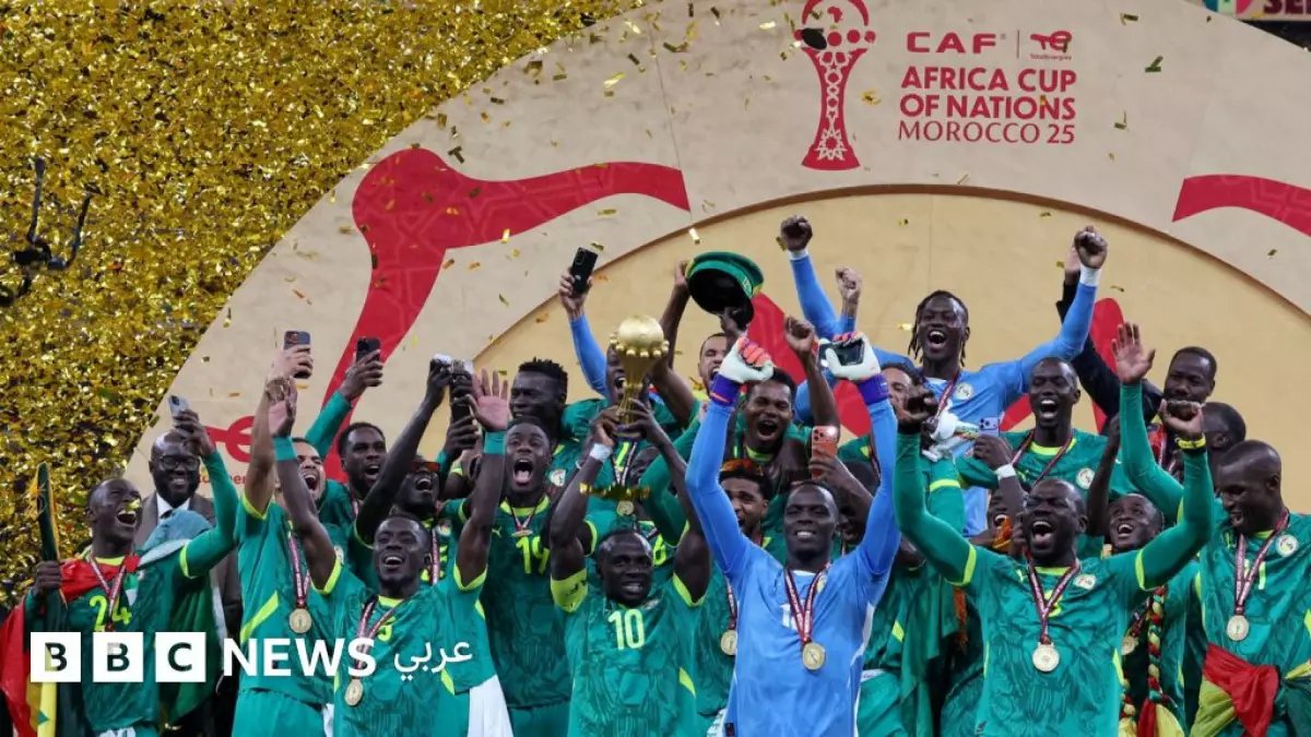 عاجل: زلزال رياضي - الكاف يسحب لقب أمم أفريقيا من السنغال ويمنحه للمغرب بقرار صادم!