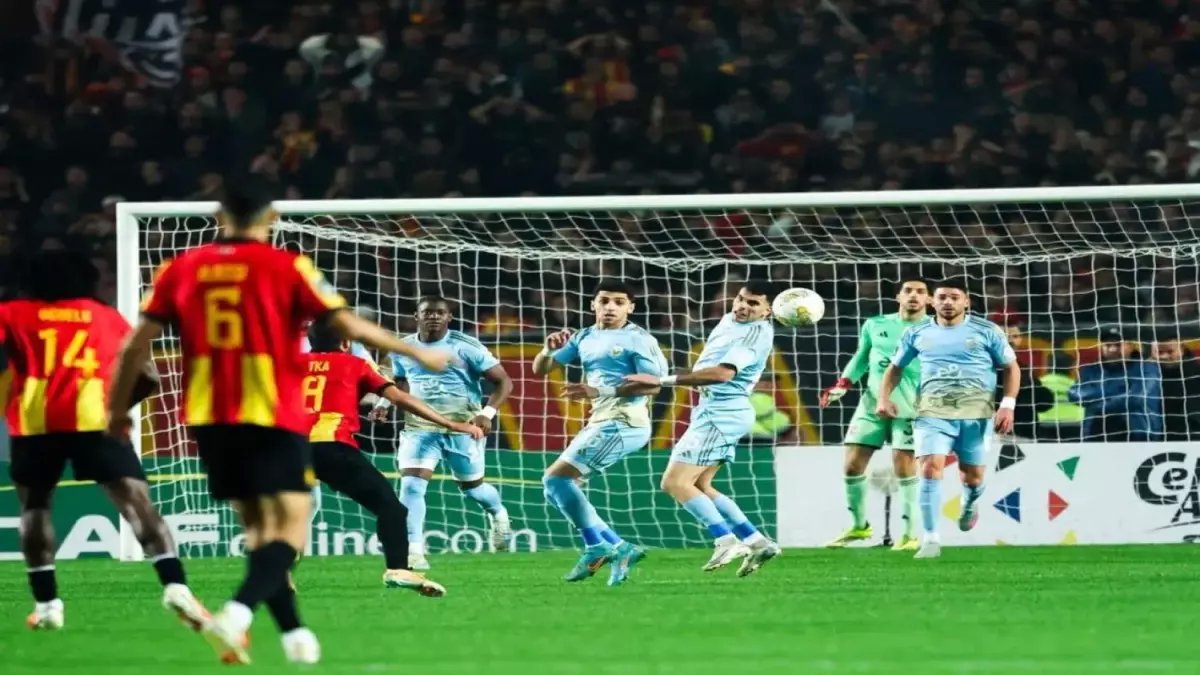 بعد عقوبة الكاف الصادمة... الأهلي يحارب الترجي في ملعب القاهرة الخالي من الجماهير.. هل ينجح في ريمونتادا تاريخية لبلوغ المربع الذهبي؟