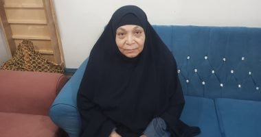 "خيط أمل من قلب المعاناة".. حكاية جمالات حلمى الأم المثالية فى سوهاج