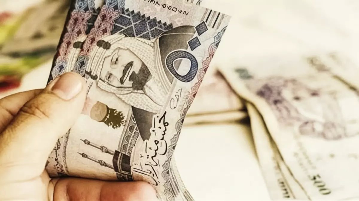 عاجل: الريال السعودي يتحرك بقوة أمام الجنيه المصري... تحديثات صادمة من البنوك خلال ساعات!