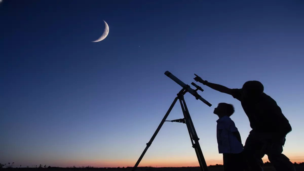 عاجل: دار الإفتاء تحسم الجدل نهائياً... هل عيد الفطر 2026 الجمعة أم السبت؟ الإعلان خلال ساعات!