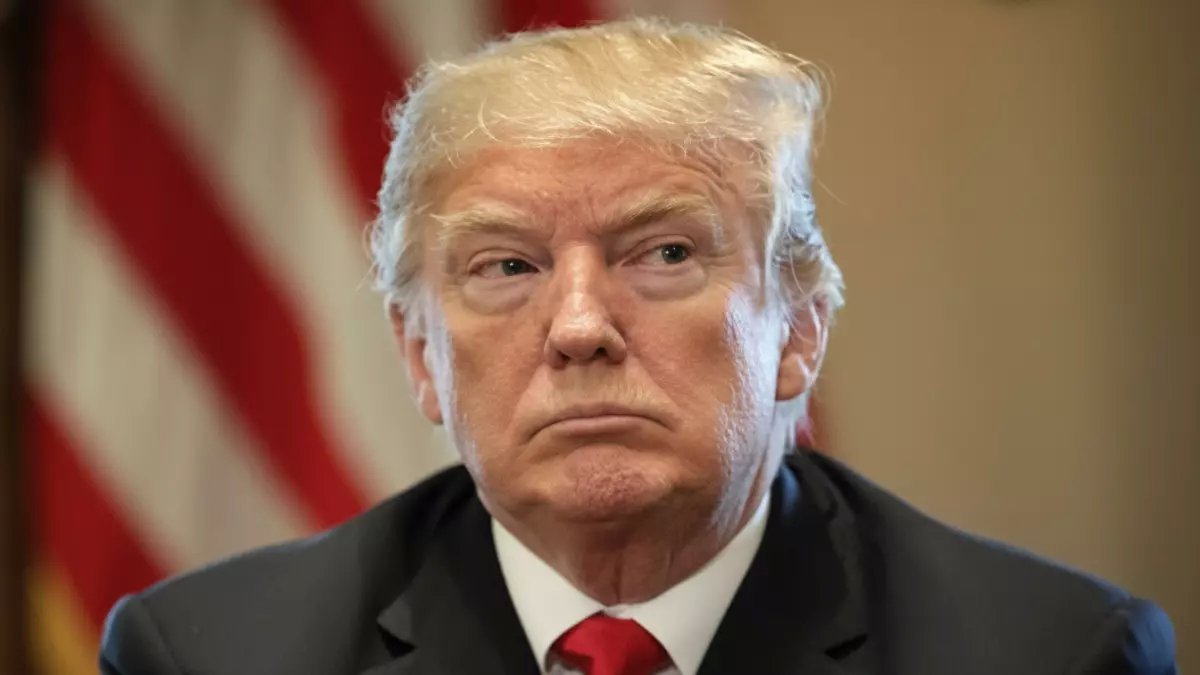 عاجل: ترامب يصدر قراراً صادماً يجعل تملك المنازل متاحاً للجميع... هل ينهار سوق العقار؟